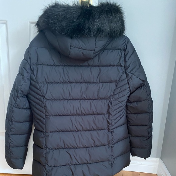 Winter coat - Picture 2 of 2